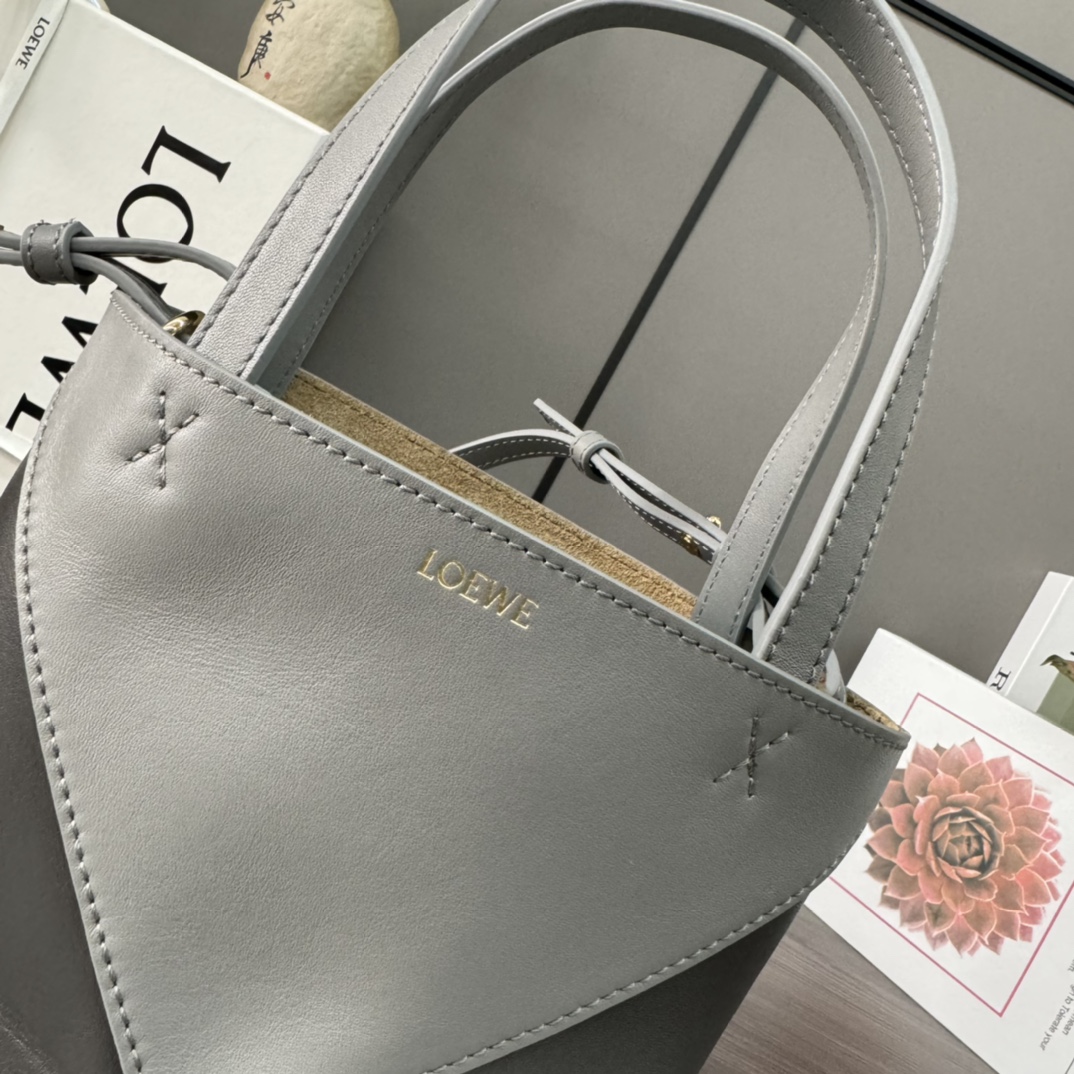 Loewe Shopping Bags